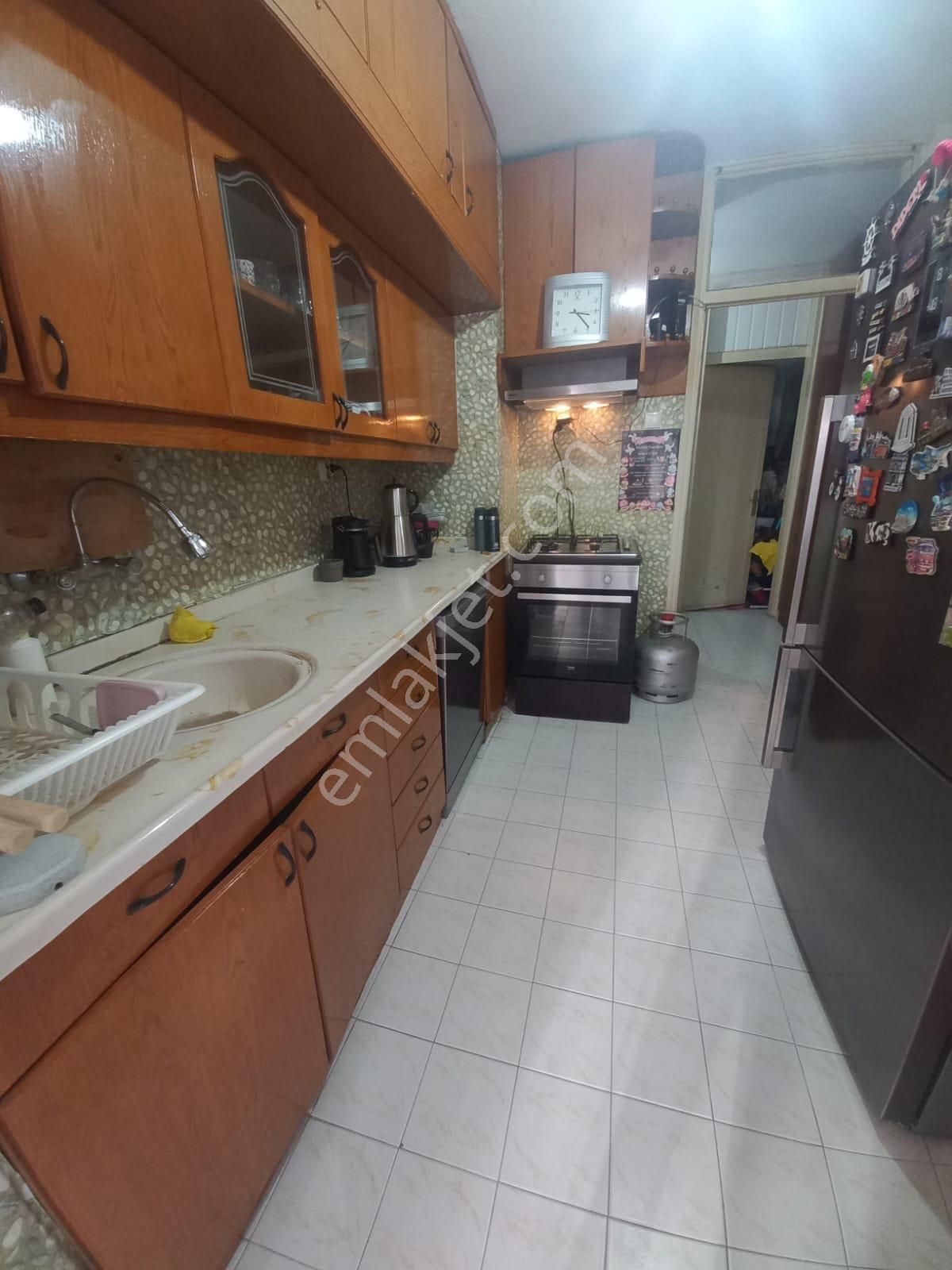 Muratpaşa Gençlik Satılık Daire  IŞIKLAR CADDESİ YAKINI ARAKAT 2+1 DAİRE