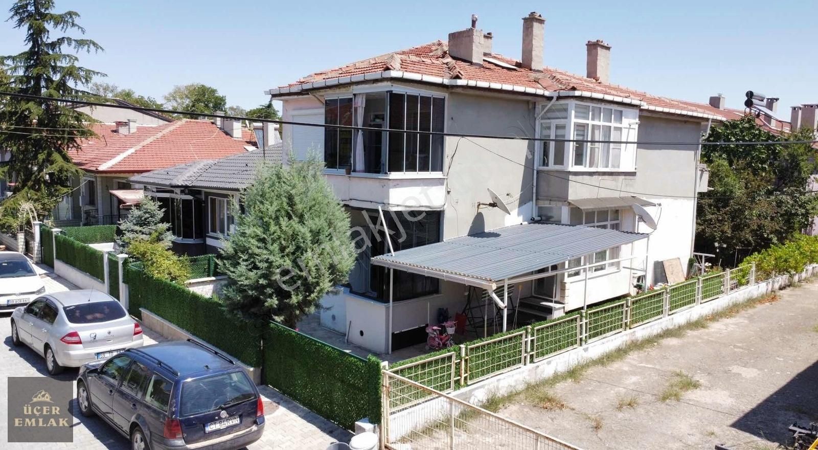 Babaeski Alpullu Bld. (Yeni) Satılık Daire KIRKLARELİ BABAESKİ ALPULLU ÇARŞI MERKEZDE 3+1 DAİRE SATILIK