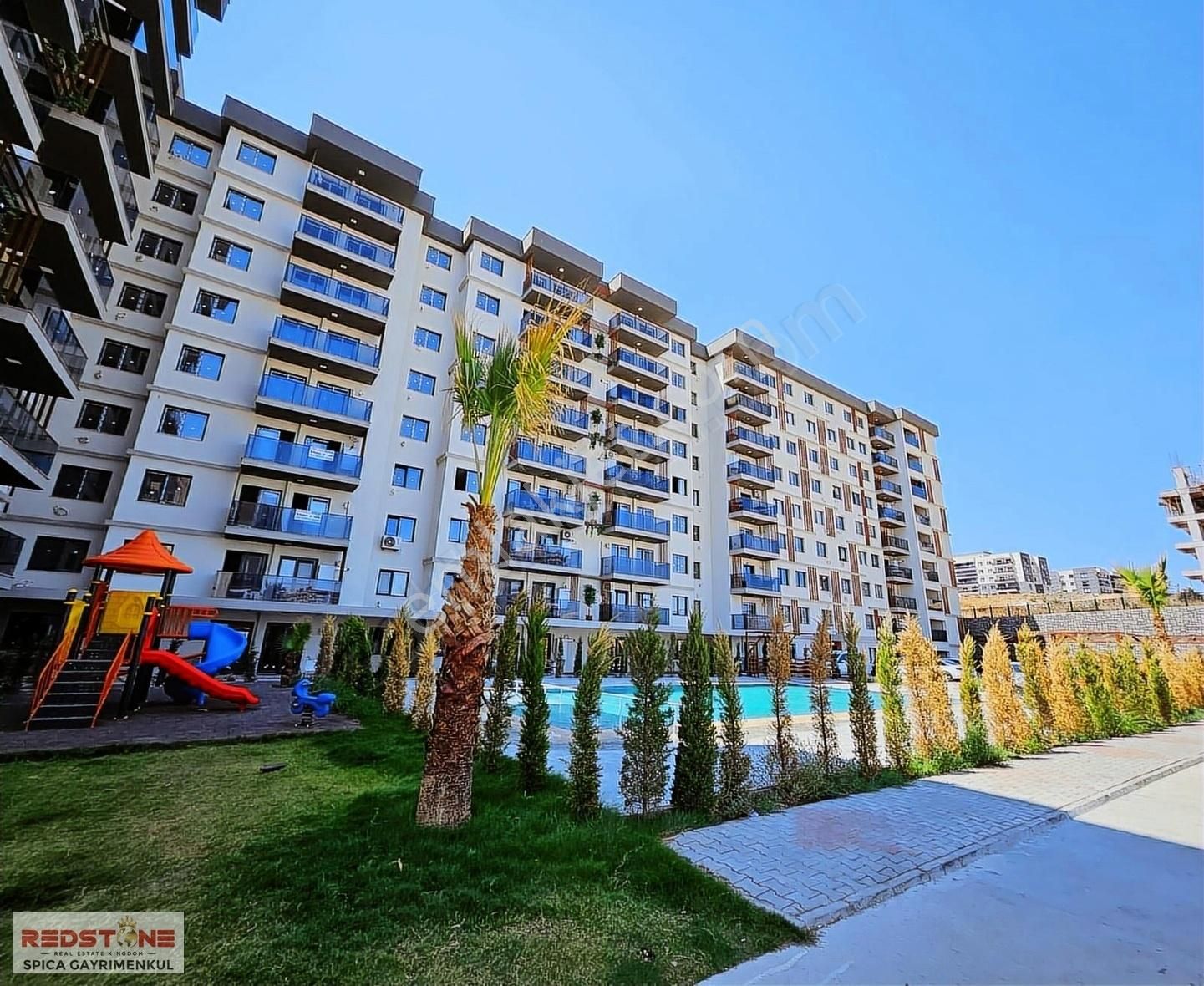 Menemen Gazi Satılık Daire North City Sitesinde 3+1 Havuz Cepheli Daire