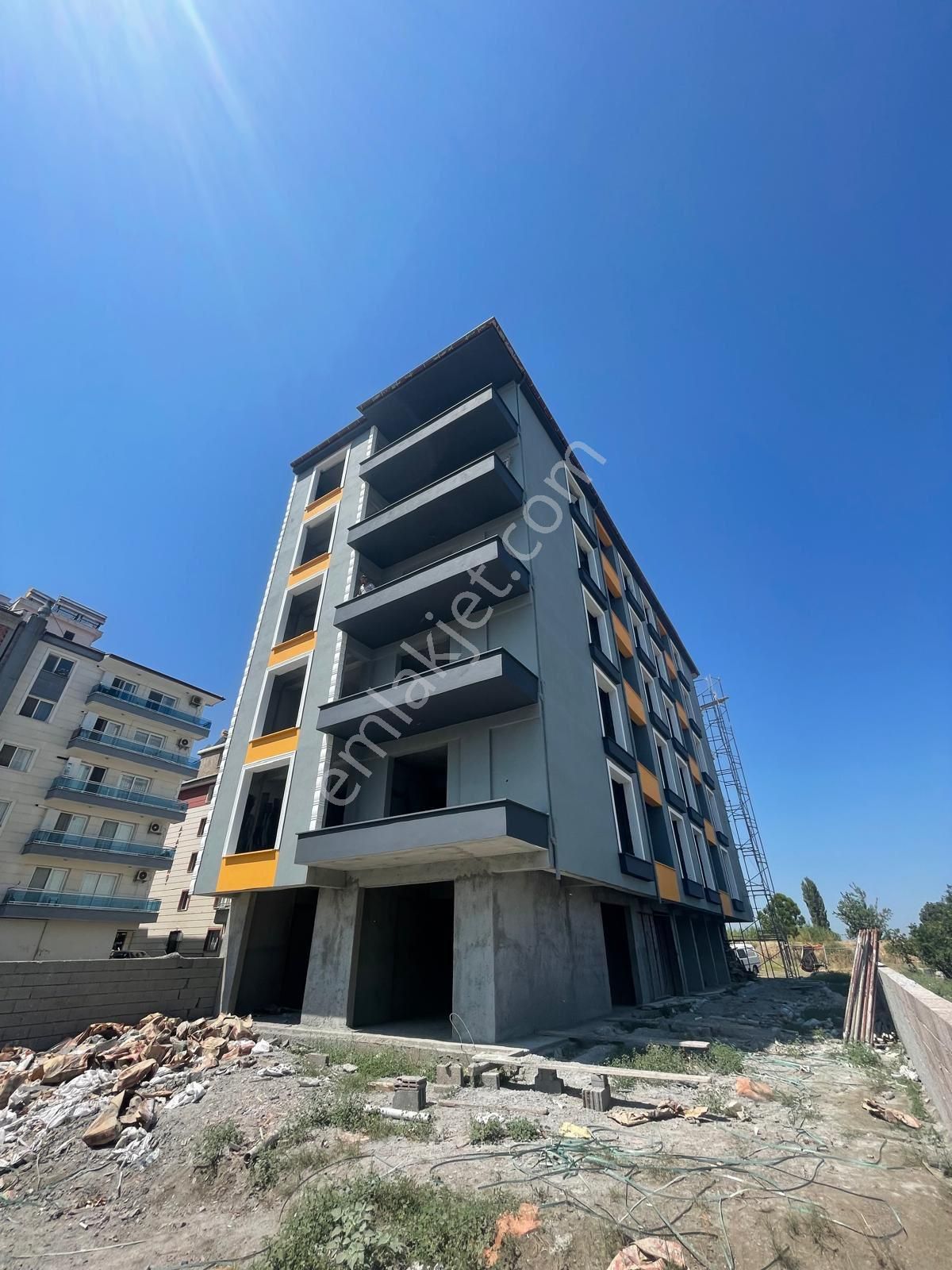 Salihli Keli Satılık Daire  SATILIK 3+1 ÖZEL OTOPARKLI YENİ DAİRE