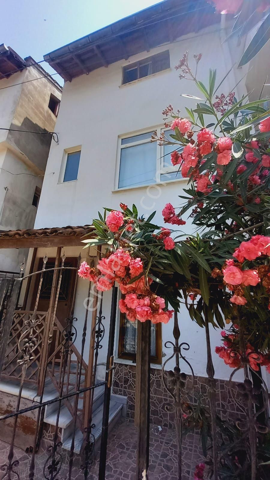 Mudanya Altıntaş Satılık Villa ENA GROUP BURSA MUDANYA ALTINTAŞ'TA 5+2 MÜSTAKİL VİLLA 