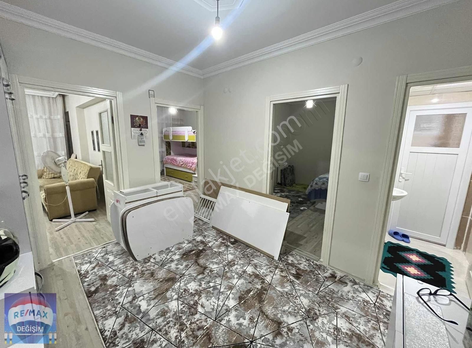 Elazığ Merkez Olgunlar Satılık Daire REMAX DEĞİŞİMDEN KÜLTÜR PARK KARŞISINDA SATILIK 3+1 ARAKAT DAİRE