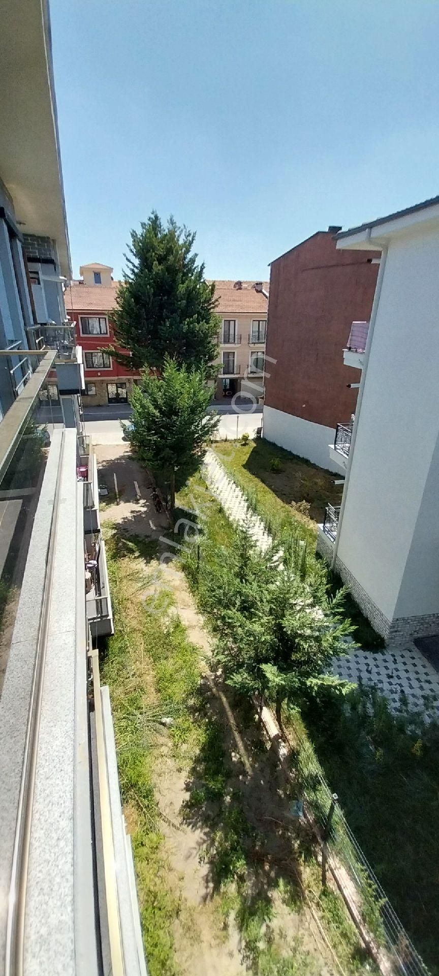 Sakarya Adapazarı Esyali Kiralık Daire - Görsel 24