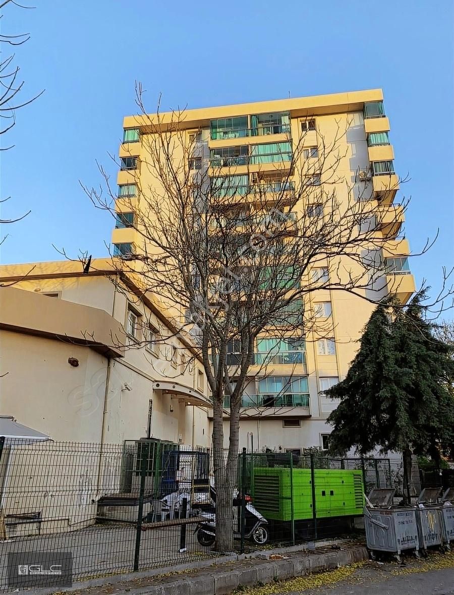 Karabağlar Selvili Satılık Daire İZMİR ESERKENT 180 M2 SATILIK 3+1 DAİRE