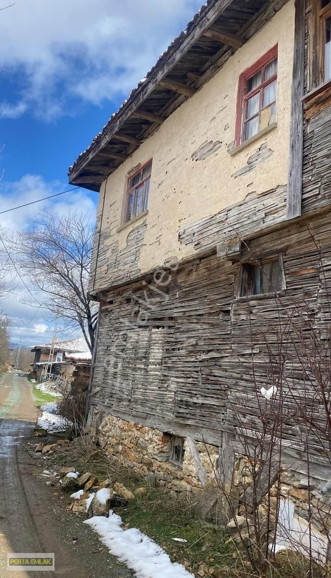 Kastamonu Nda 2 Katlı Ev Tapu Sahibi Perta Emlak Ümit Tahmaz