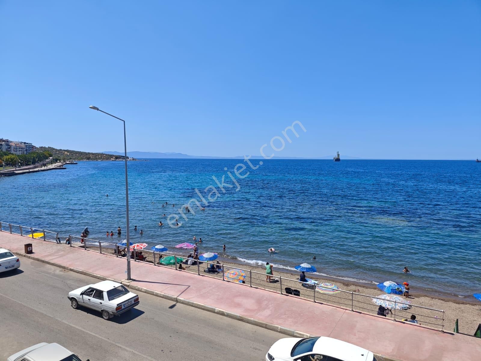 Denize Sıfır 3+1 Panoramik Manzaralı Dairemizi Satışa Sunuyoruz - Görsel 6