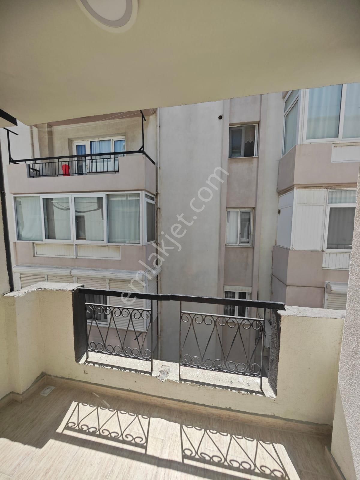 Denize Sıfır 3+1 Panoramik Manzaralı Dairemizi Satışa Sunuyoruz - Görsel 34