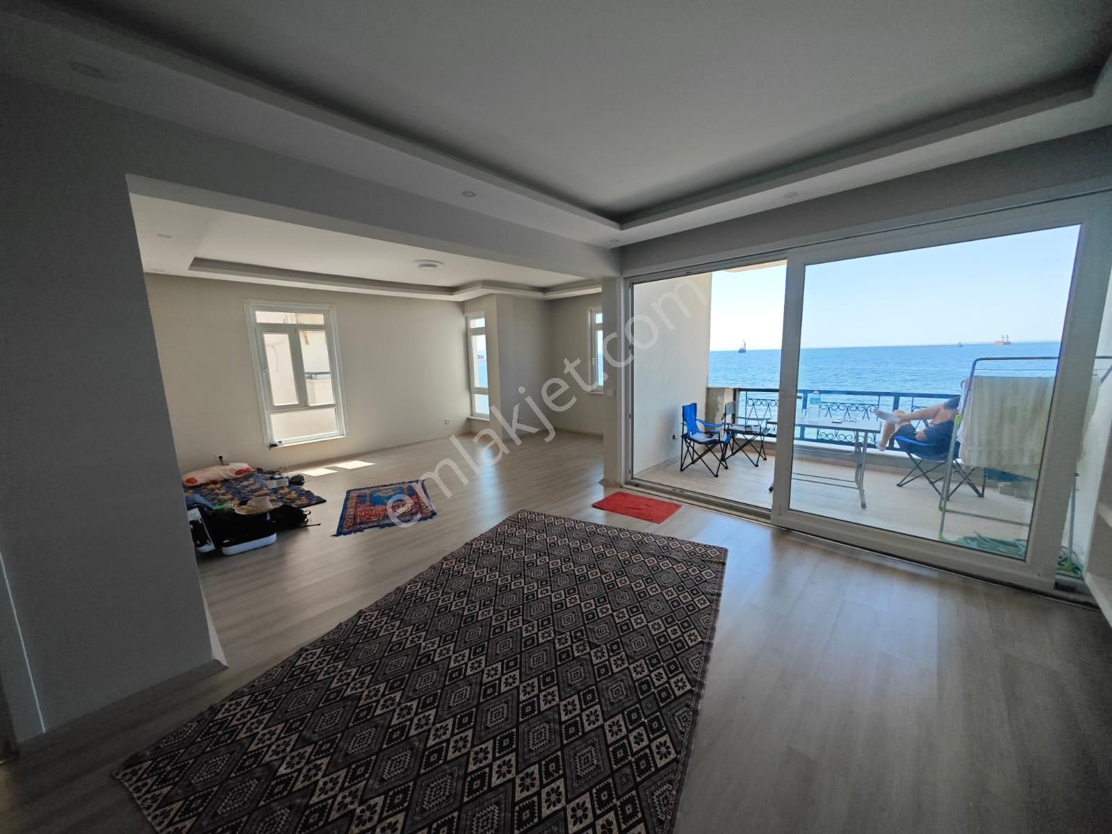 Denize Sıfır 3+1 Panoramik Manzaralı Dairemizi Satışa Sunuyoruz - Görsel 14