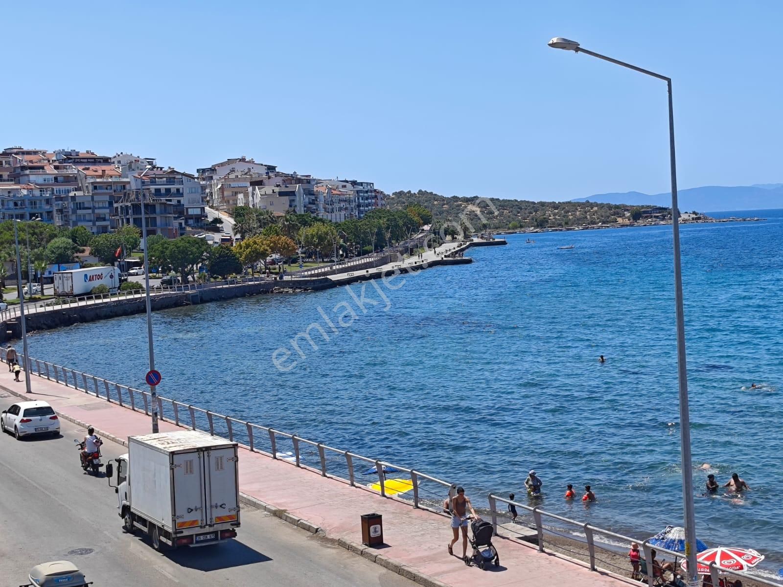 Denize Sıfır 3+1 Panoramik Manzaralı Dairemizi Satışa Sunuyoruz - Görsel 3