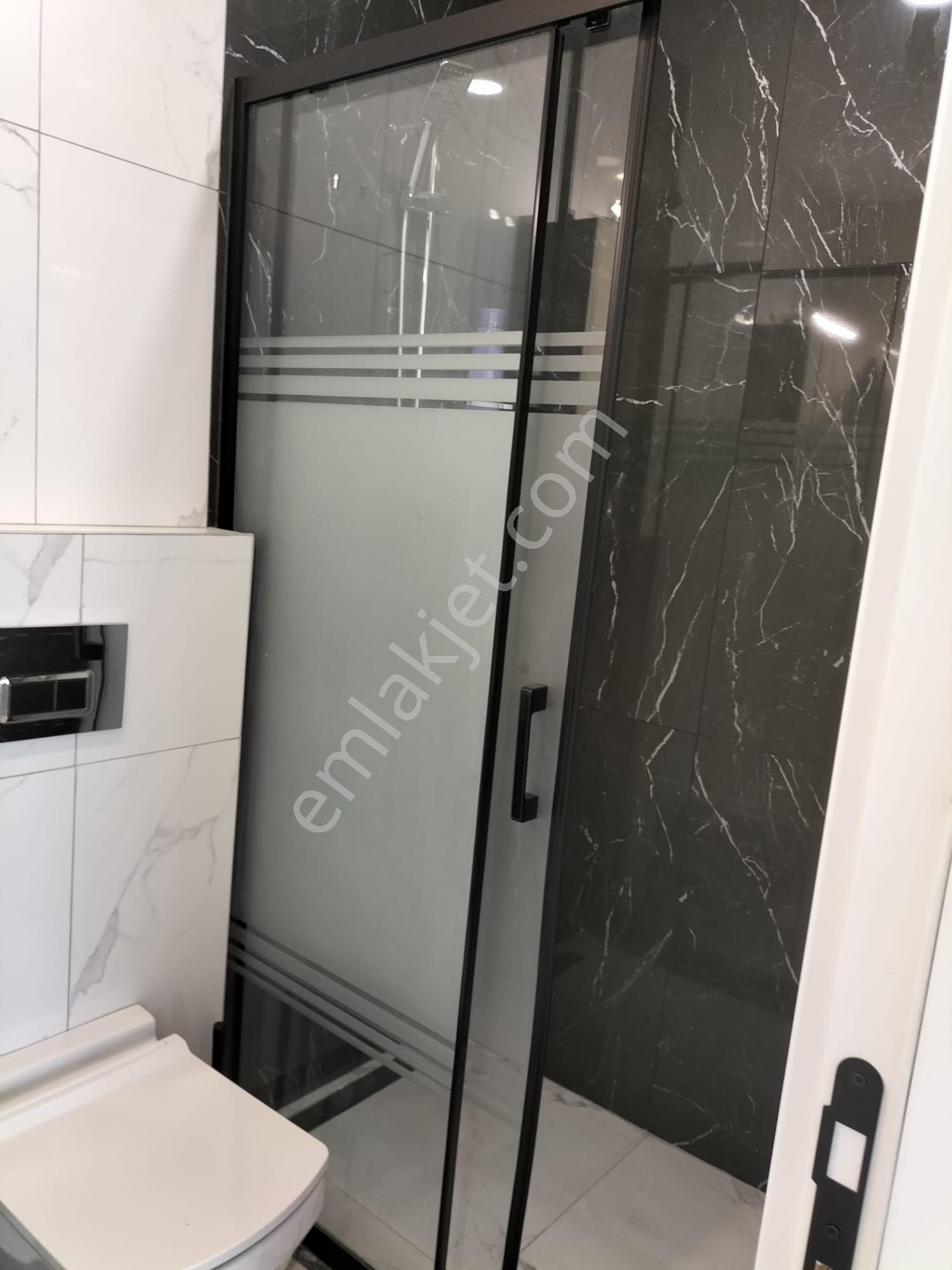 Alaçatı Merkez'de Sezonluk Kiralık Taş Ev - Görsel 10