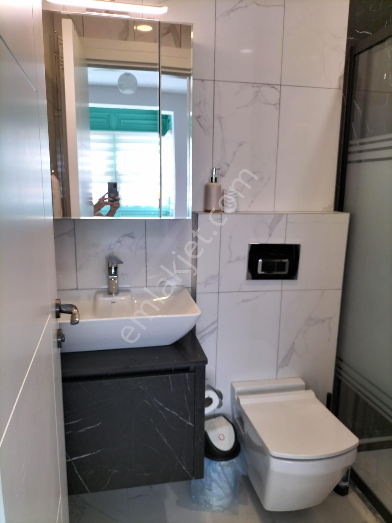 Alaçatı Merkez'de Sezonluk Kiralık Taş Ev - Görsel 13