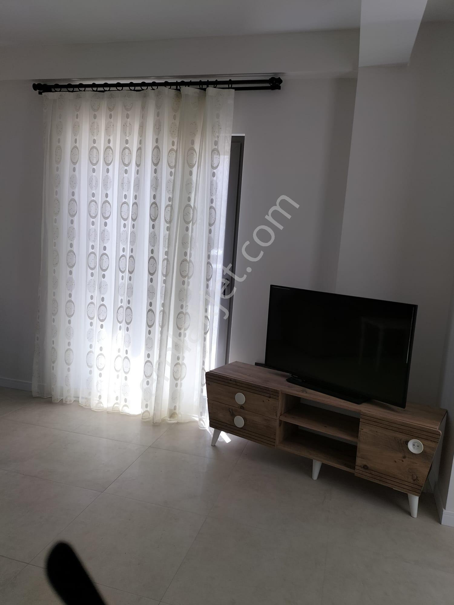 Alaçatı Merkez'de Sezonluk Kiralık Taş Ev - Görsel 3