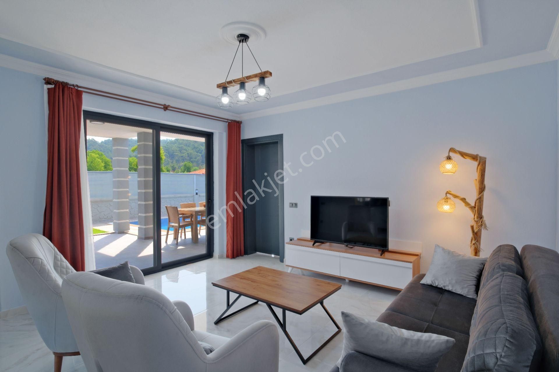 Fethiye İnlice'de Jakuzili Kiralık 2+1 Havuzlu Villa - Görsel 28