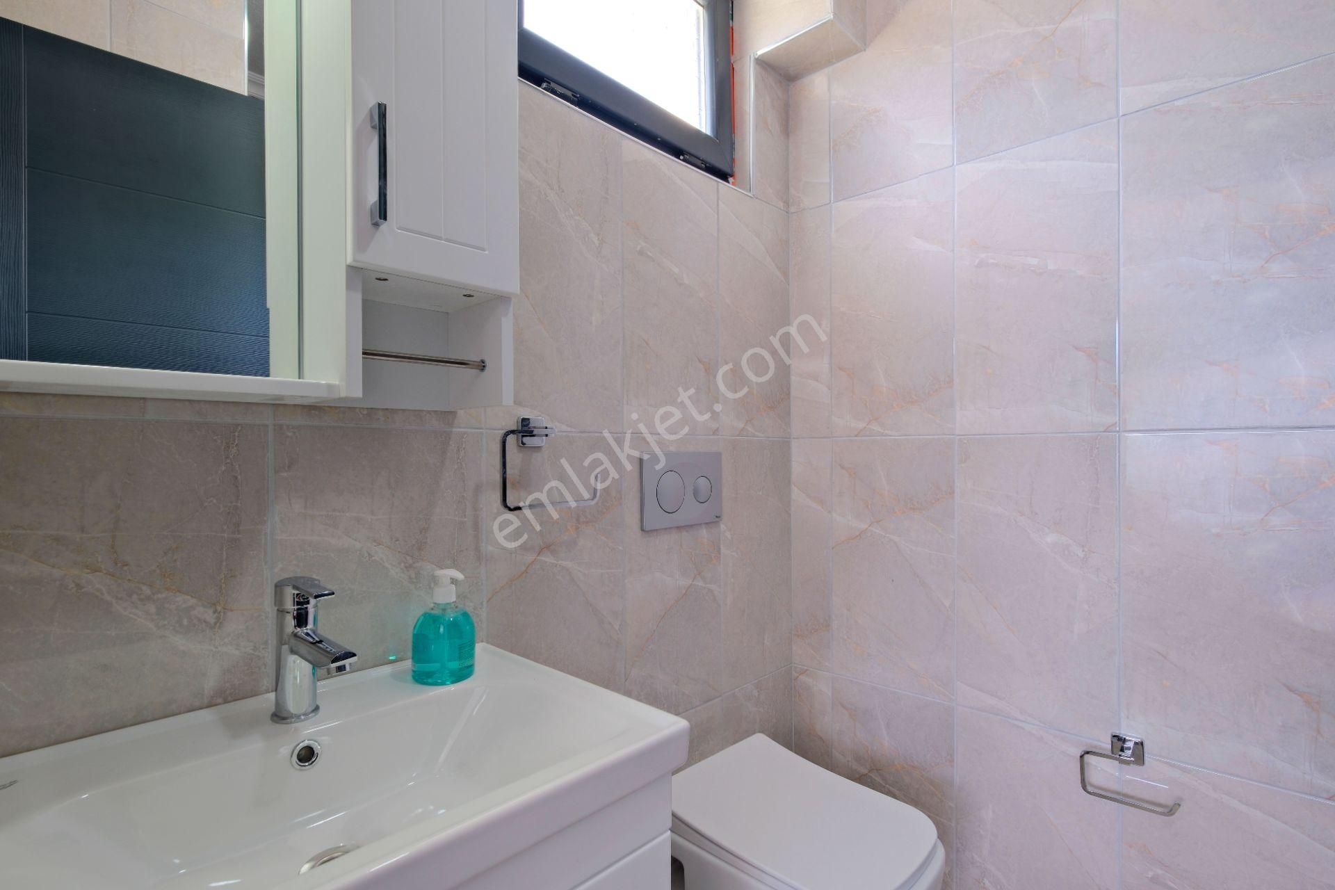 Fethiye İnlice'de Jakuzili Kiralık 2+1 Havuzlu Villa - Görsel 18