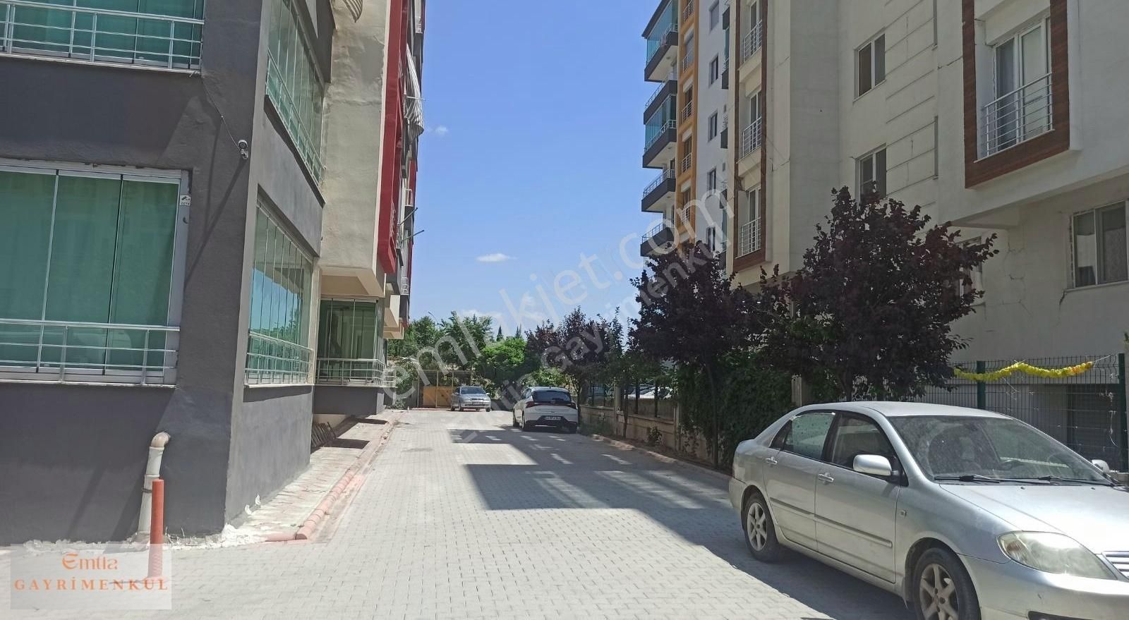 Yeşilyurt İnönü Satılık Daire EMTİA' DAN KÖMÜRTEVZİ'DE GİRİŞ KATTA 2+1 SATILIK DAİRE