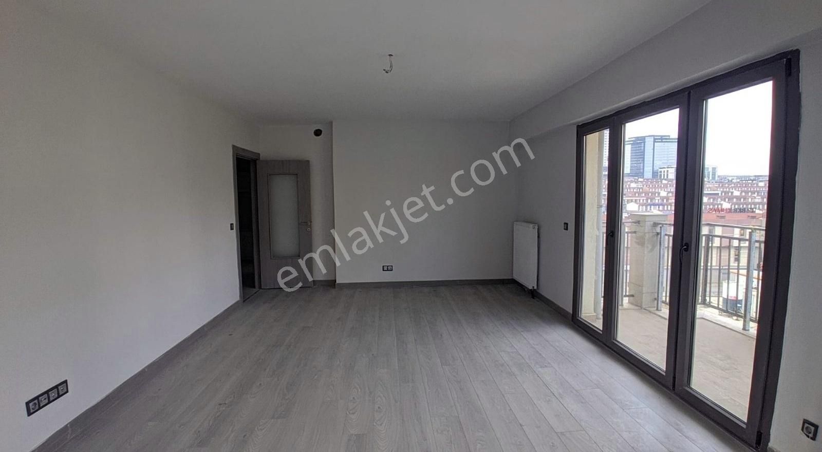 Esenler 15 Temmuz Satılık Daire 15 TEMMUZ 3.ETAP Millet Bahçesi 110 m2 3+1 Daire