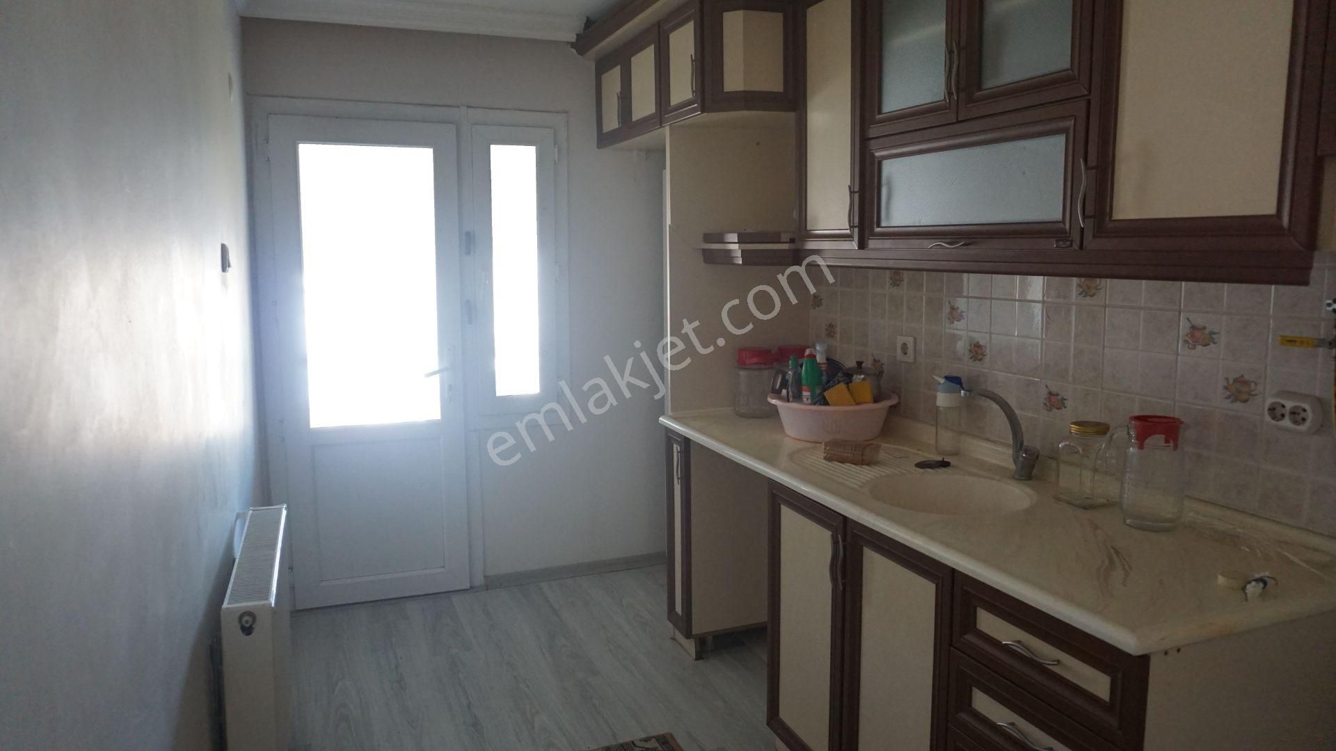 Çiğli Egekent Kiralık Daire Çiğli Serkan Emlak Dan Çiğli Egekentte Satılık Dogalgazlı Daire