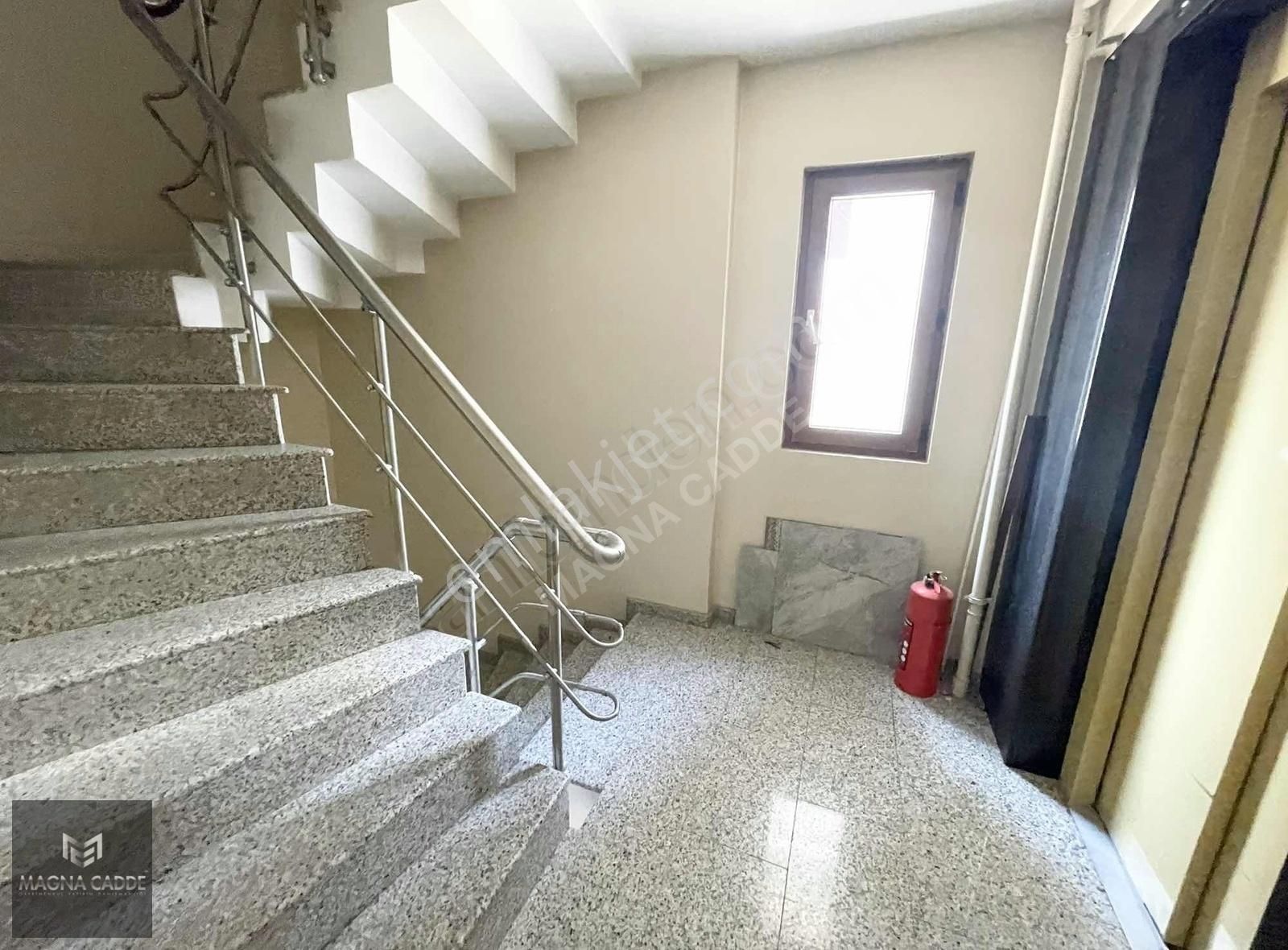 Kadıköy 19 Mayıs Kiralık Daire Kozyatağı 19 Mayıs Mh. Balkonlu 3+1 59.750