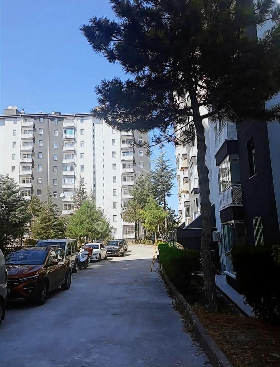 Yenimahalle Batı Sitesi Satılık Daire YAMANLAR EMLAKTAN BATIKENT'TE MUHTEŞEM KONUM 3+1 SATILIK DAİRE