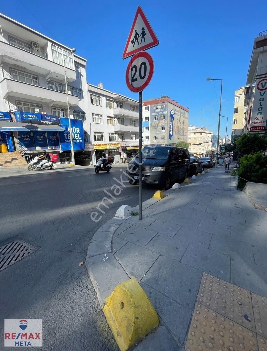 Küçükçekmece Halkalı Merkez Devren Restaurant HALKALI MERKEZ MH FATİH CADDESİ ÜZERİNDE DEVREN KİRALIK LOKANTA