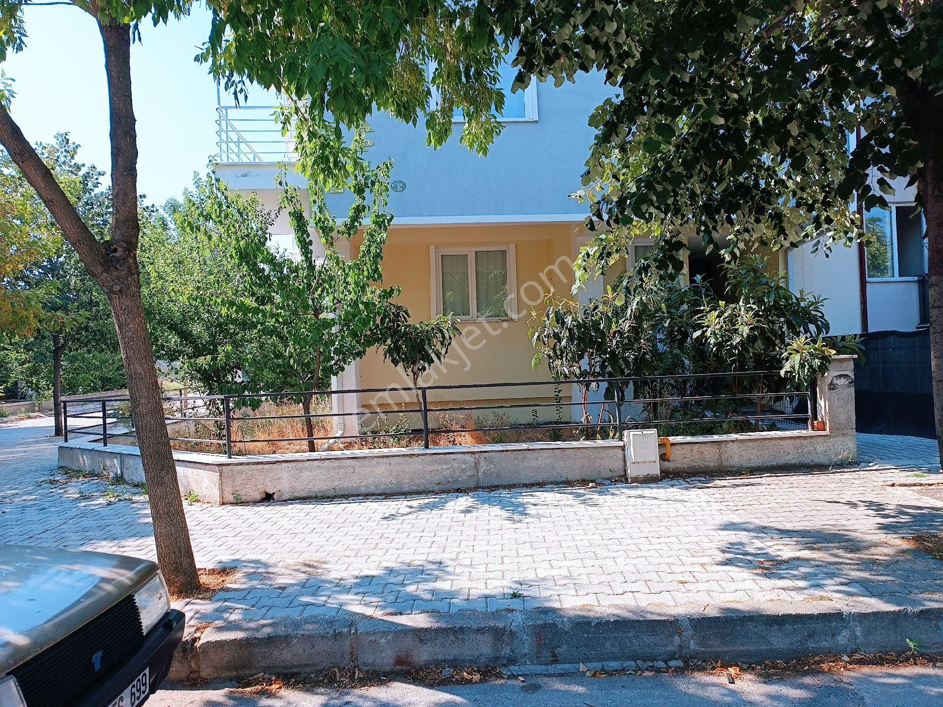 Isparta Merkez Sermet Satılık Daire Çarsı Merkezde Satılık Ev