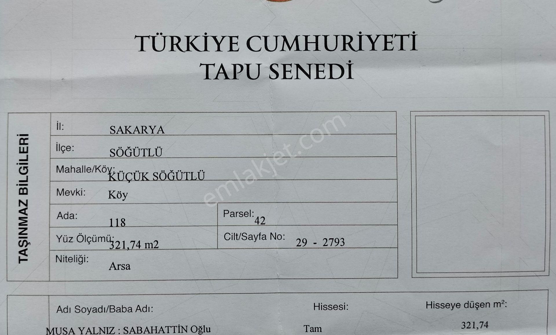 Söğütlü Küçük Söğütlü Satılık Konut+Ticaret Alanı Söğütlü Acılık Caddesinde 3 Kata 320m^2 Konut&ticari İmarlı Arsa