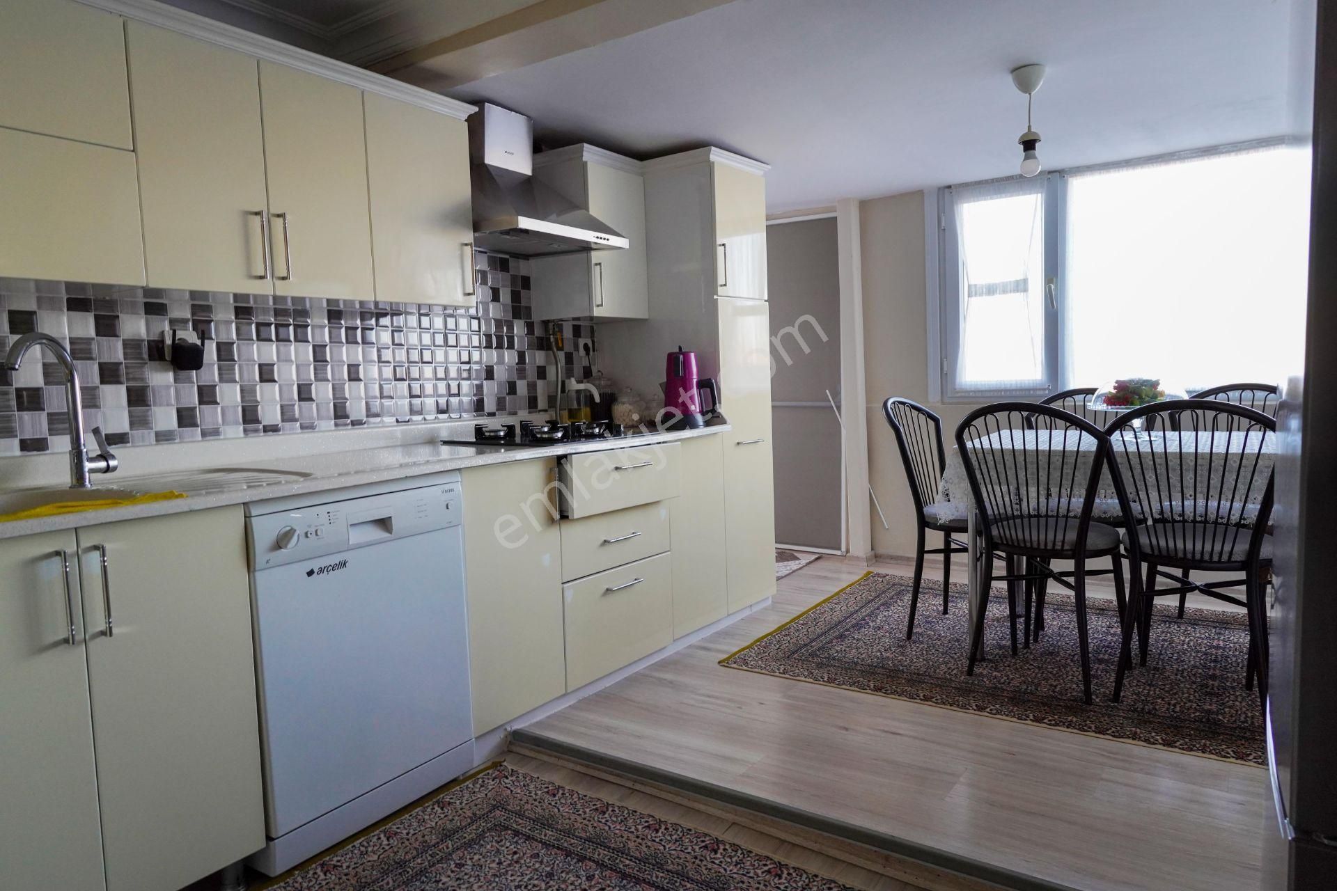 Esenyurt Mehterçeşme Satılık Daire ESENYURT MEHTERÇEŞME MAH 4+2 DUBLEX SATILIK DAİRE