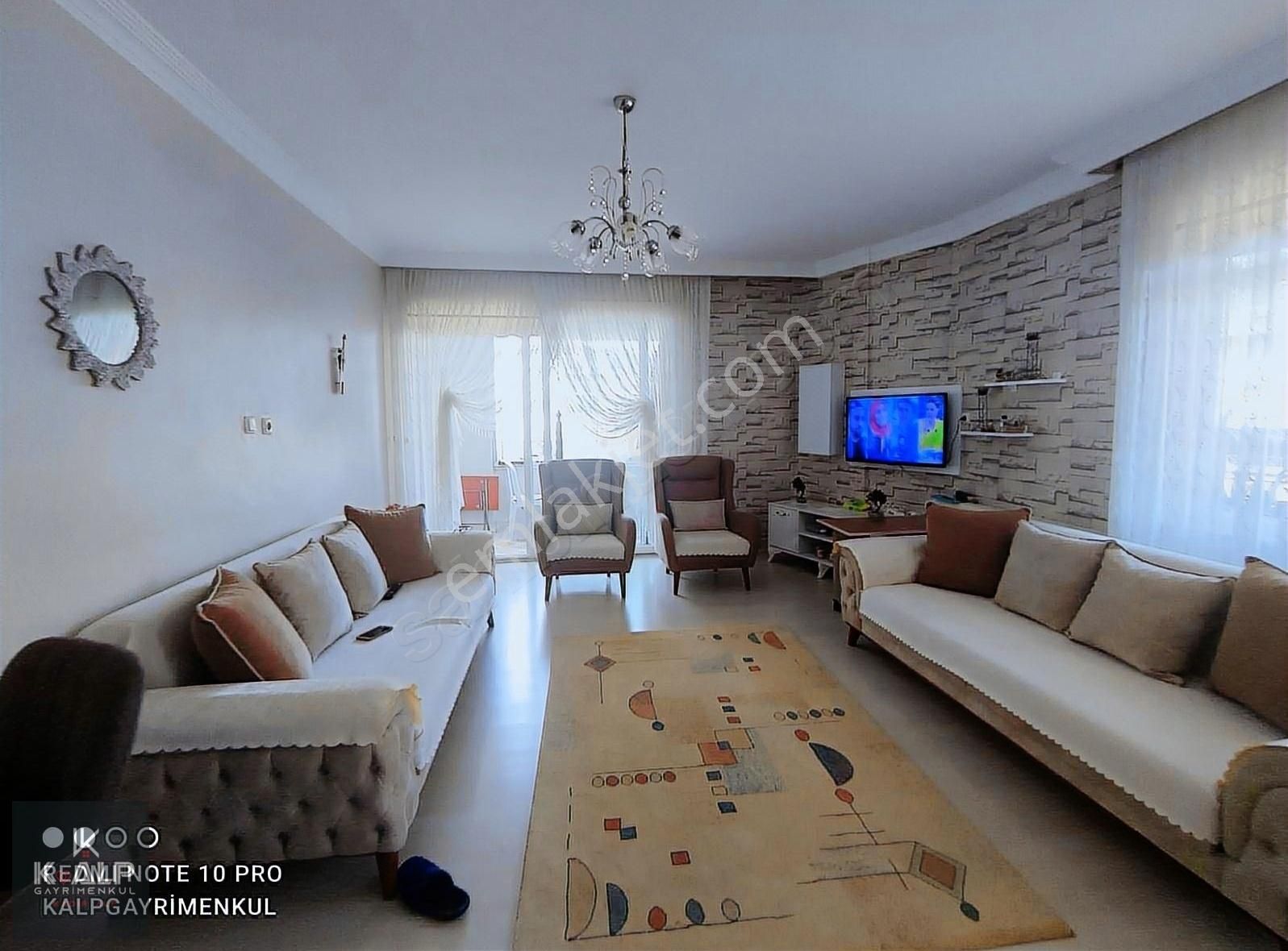 Çarşamba Orta Satılık Daire MASRAFSIZ 3+1 SATILIK DAİRE.ARAKATTA ÖNÜ AÇIK CAM BALKONLU