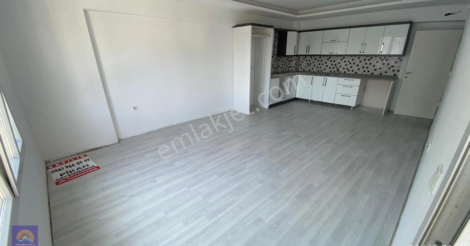 Dalaman Hürriyet Satılık Daire Dalaman Merkezde Satılık 4+1 Teraslı Dubleks 150 m2 Daire.