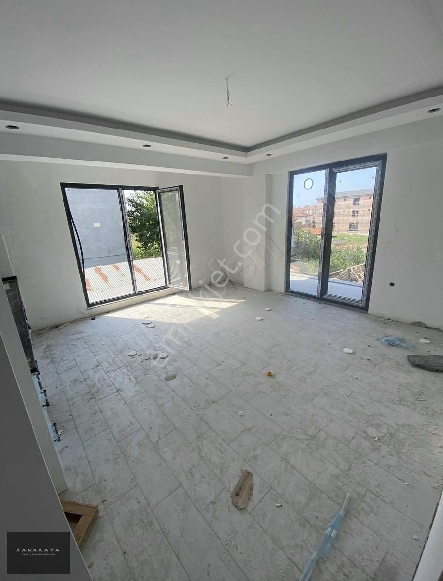 Havuzlu Lüks Site İçerisinde Yola Cephe Sıfır Daire - Görsel 4