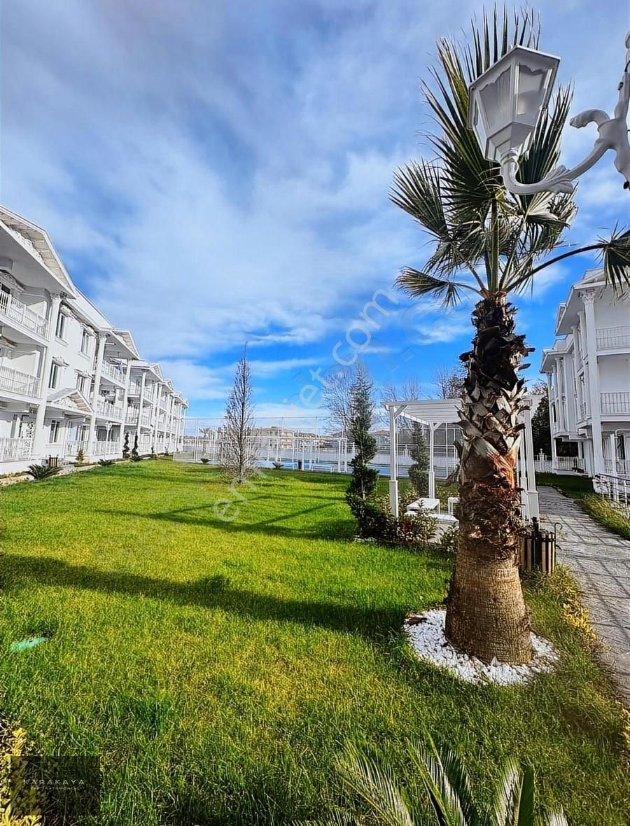 Tek Yetkiliden Country Palace' Da Havuz Cephe Fırsat Daire - Görsel 7