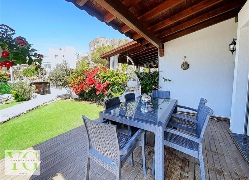 Bodrum Peksimet Satılık Villa GÜMÜŞLÜK PEKSİMET'TE SATILIK 3+1 VİLLA