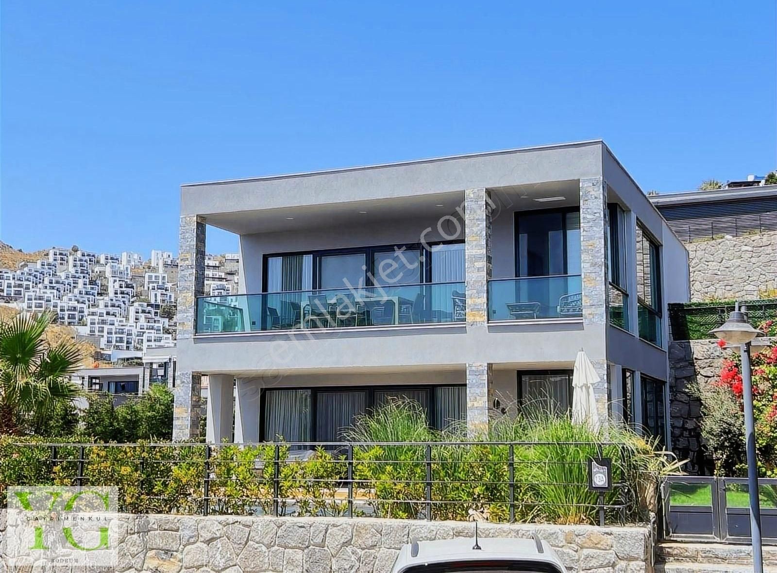 Bodrum Gündoğan Satılık Daire Bodrum Gündoğan Müstakil Havuzlu Bahçeli Üst Kat Residence Daire