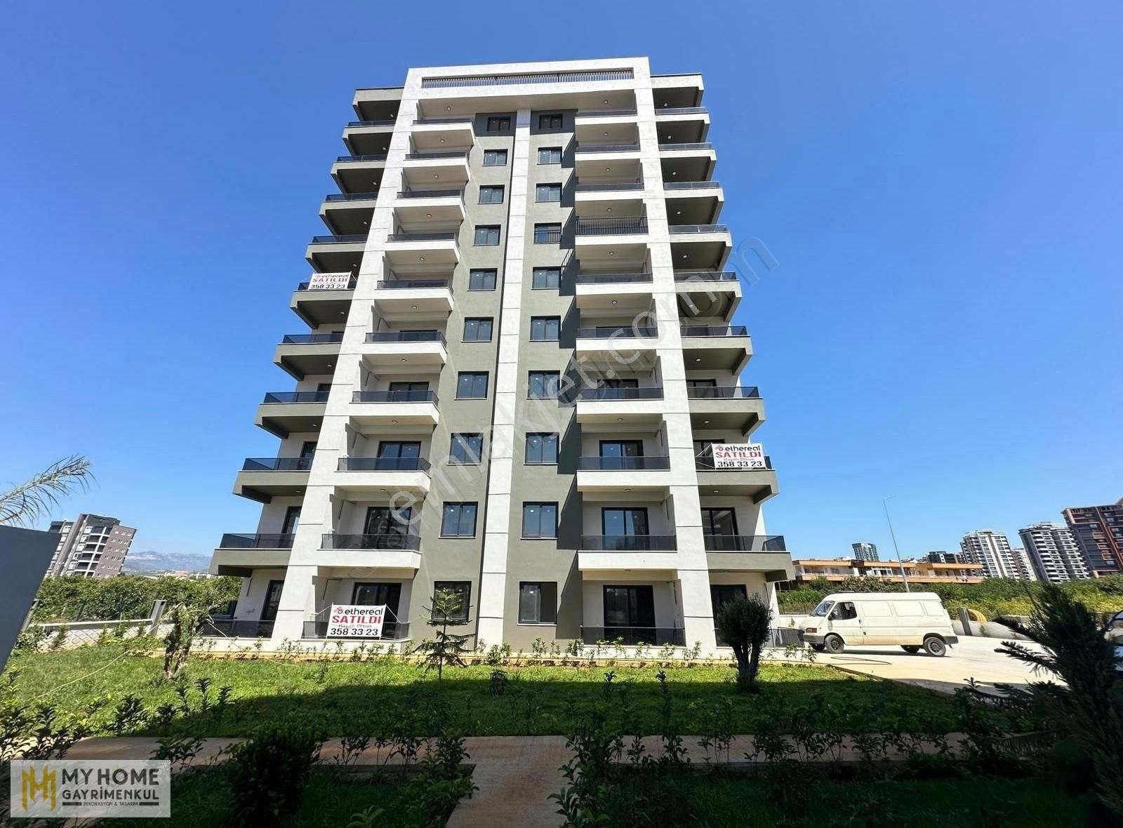 Mezitli 75. Yıl Satılık Daire MY HOME'DAN DENİZ VE HAVUZ MANZARALI 1+1 DAİRE