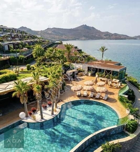 Bodrum Yalıkavak Satılık Villa Yalıkavak'ta Denize Sıfır Lüks Konsept Satılık Villa