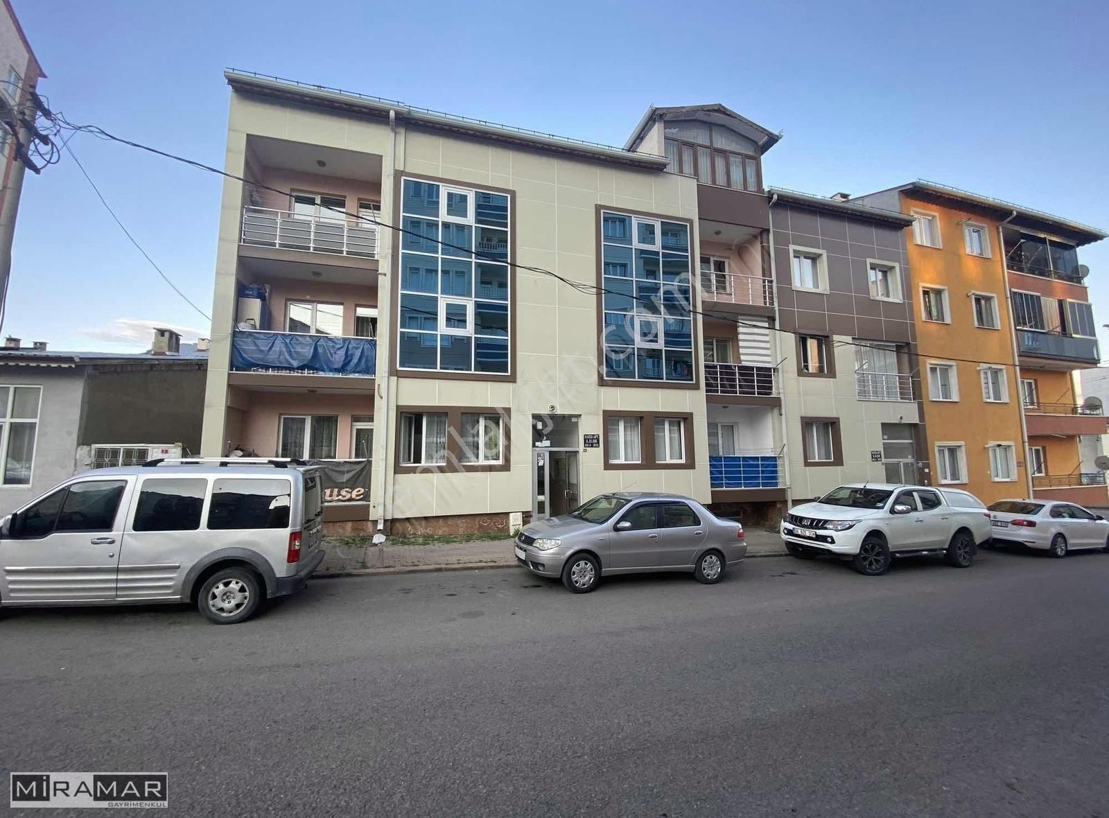 Sivas Merkez Yeni Satılık Daire MİRAMAR'DAN YENİ MAH. SATILIK 3+1 DAİRE