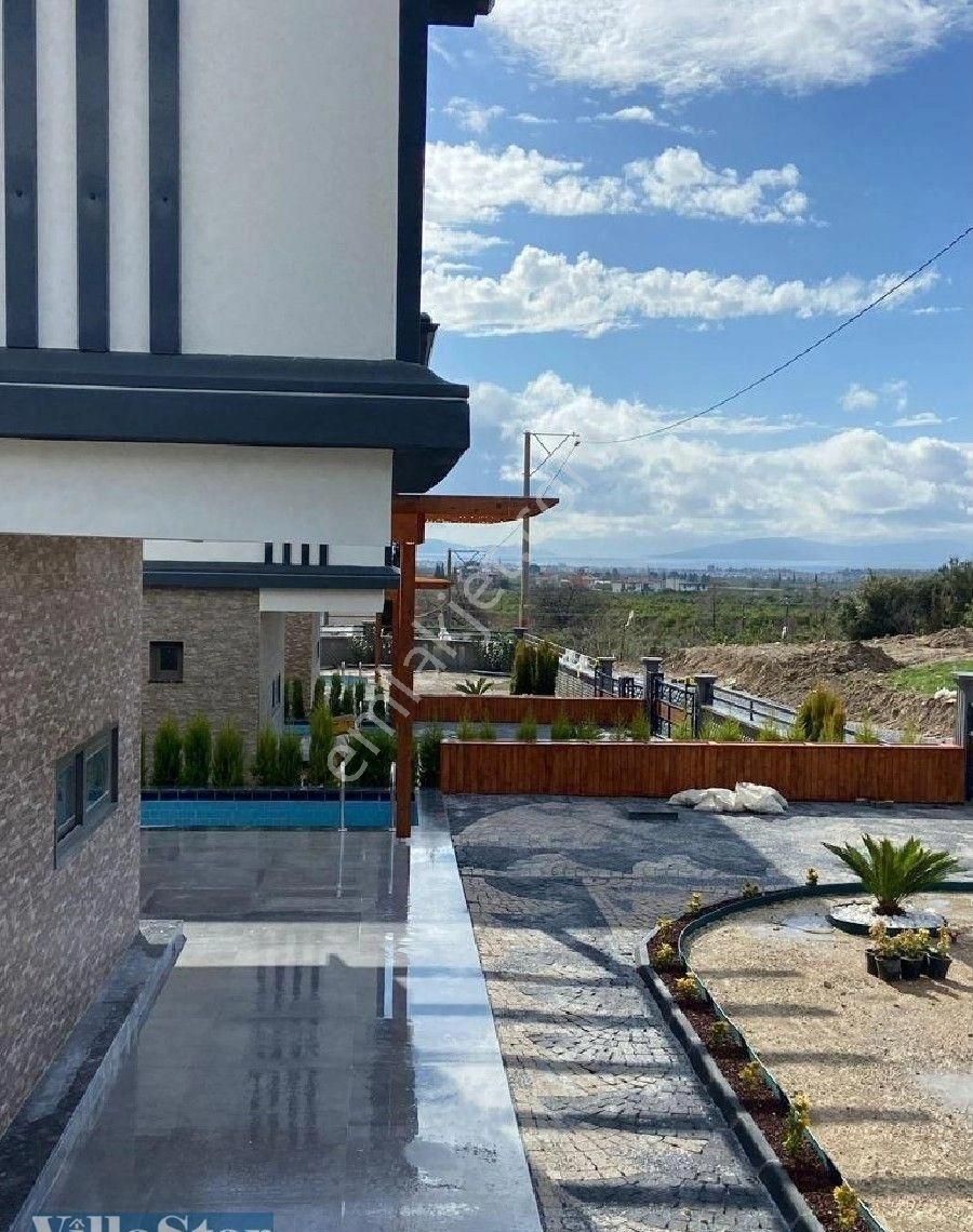 Kuşadası Davutlar Satılık Villa FULL DENİZ MANZARALI,  ÖZEL HAVUZLU,  GENİŞ BAHÇELİ,  MÜSTAKİL VİLLA