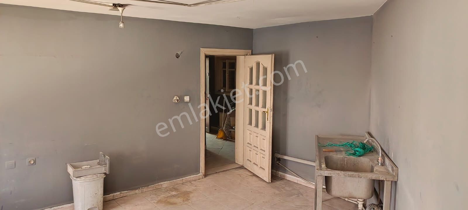 Bursa Namazgah Caddesinde 1+1 Ofis Kiralık - Görsel 8