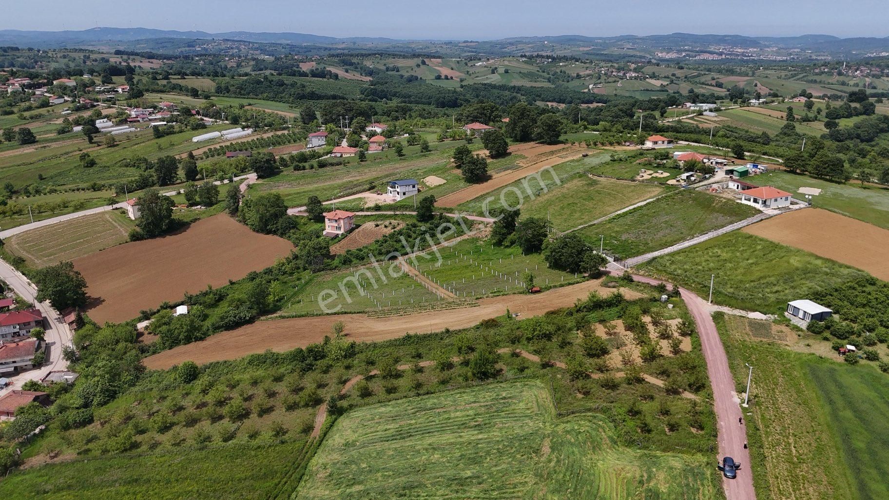 Kandıra Elmacık Satılık Tarla Kocaeli  Kandıra Elmacık ta Satılık 15.108 m2 Tarla