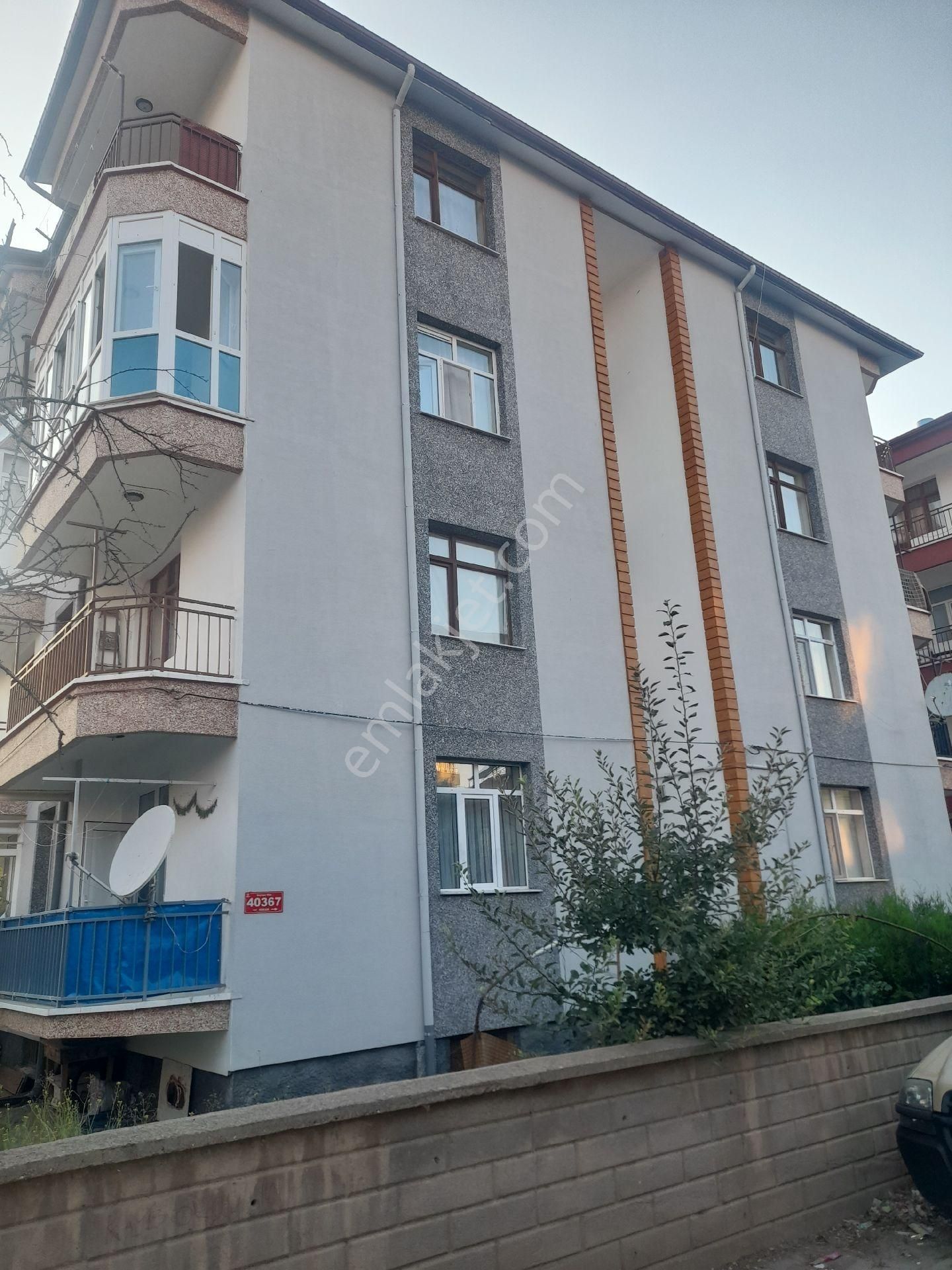 Beyşehir Beytepe Satılık Daire Gül emlaktan 3+1 satlık 3 kat daite