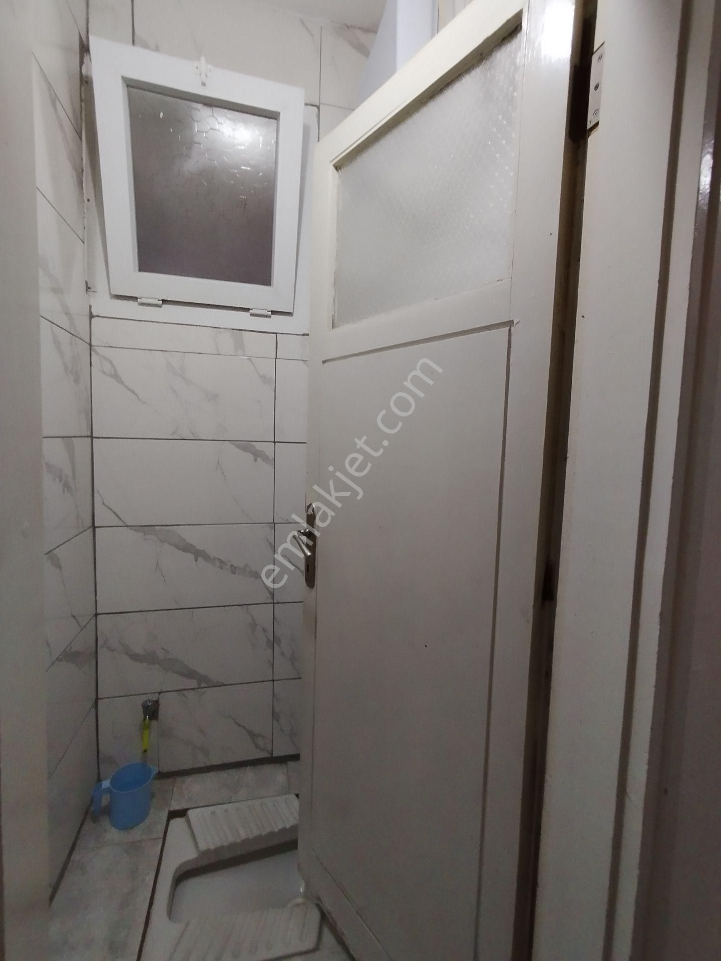 Denizli 15 Mayıs Mahallesi Çınar P.t.t. Arkaları 3.kat Tadilatlı Daire - Görsel 10