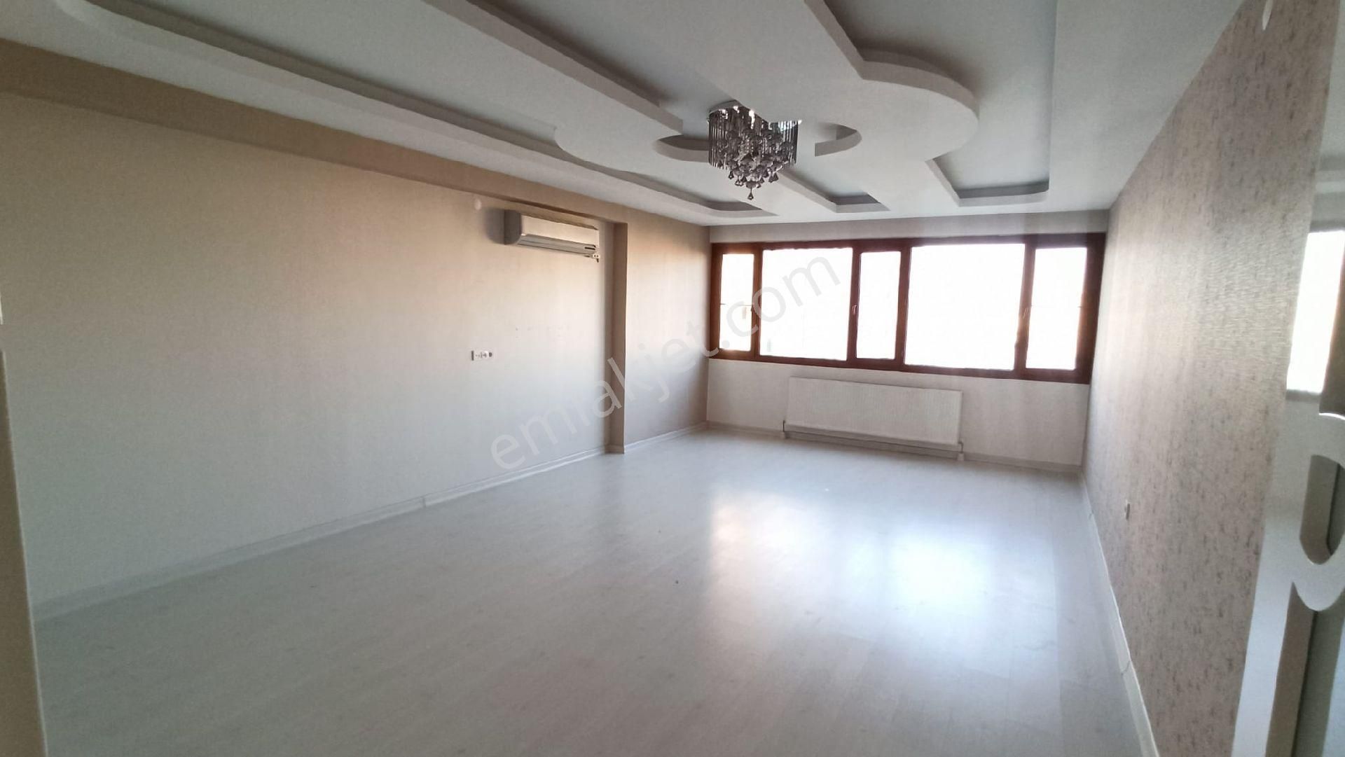 Kayapınar Fırat Satılık Daire TUNCLAR KURUMSAL GAYRİMENKULDEN 50'LİK YOL TEPEŞEHİR CİVARI HAVUZLU LÜKS 4+1 SATILIK FIRSAT DAİRE 