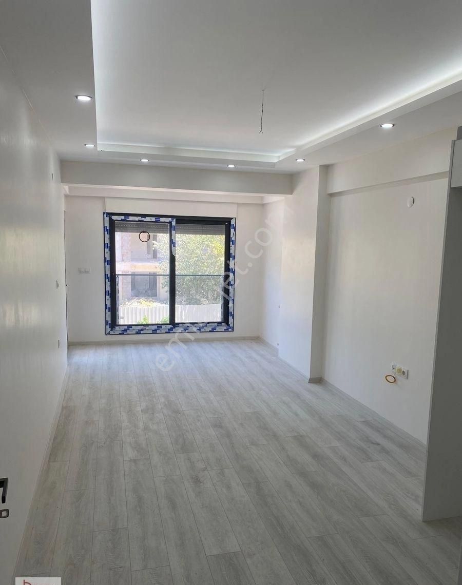 Bayraklı Osmangazi Satılık Daire 4 KATLININ 1. KATI SIFIR 2+1 DOĞAL GAZLI Sıfır  DAİRE