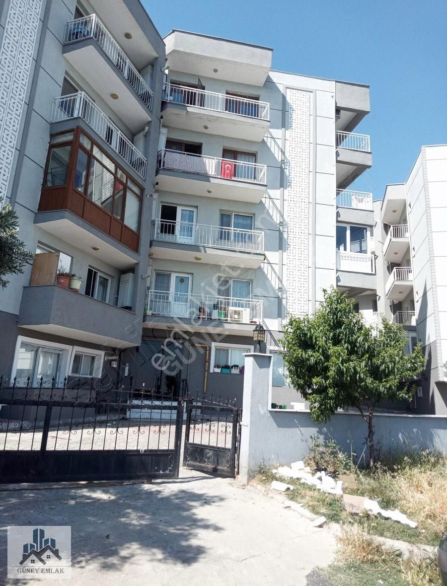 Aliağa Siteler Satılık Daire SİTELER MAHALLESİNDE SATILIK DENİZ MANZARALI DAİRE