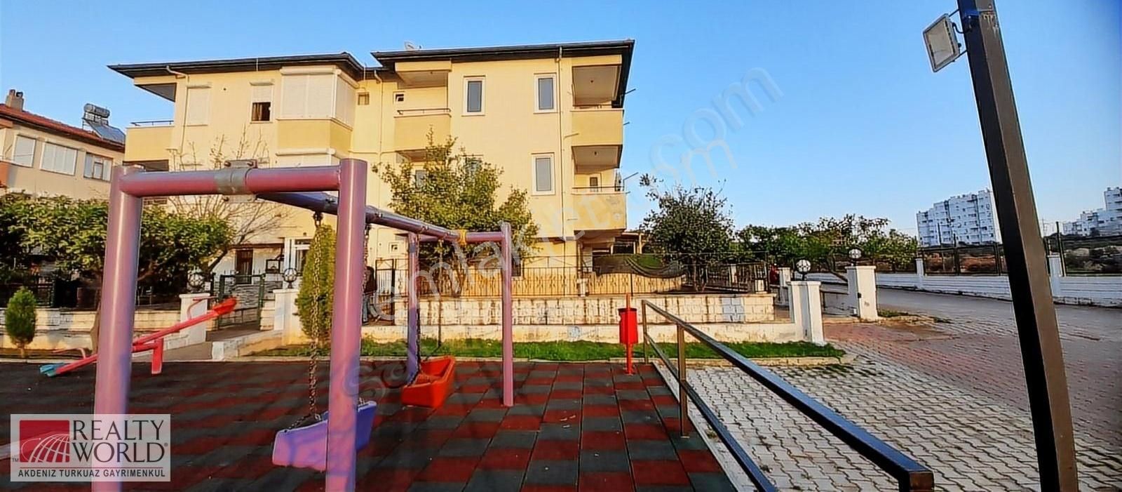 Kepez Çankaya Kiralık Daire ŞEHİR HASTANESİNE SIFIR KONUMDA DOĞALGAZLI, BAHÇELİ TRİPLEKS