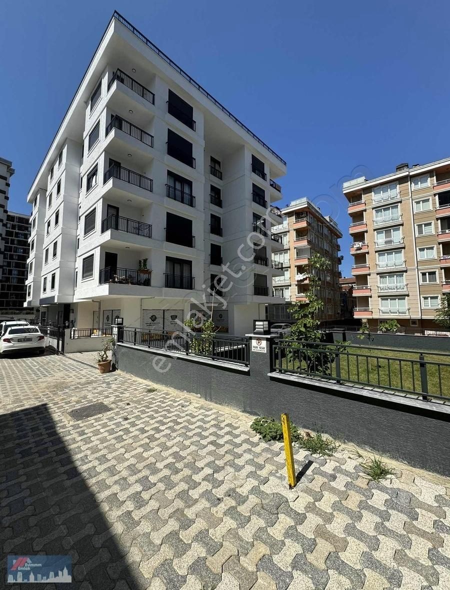 Ümraniye Elmalıkent Satılık Daire ÜMRANİYE ELMALIKENT3+1EBEVEYN BANYO KAPALI OTOPARK SATILIK DAİRE