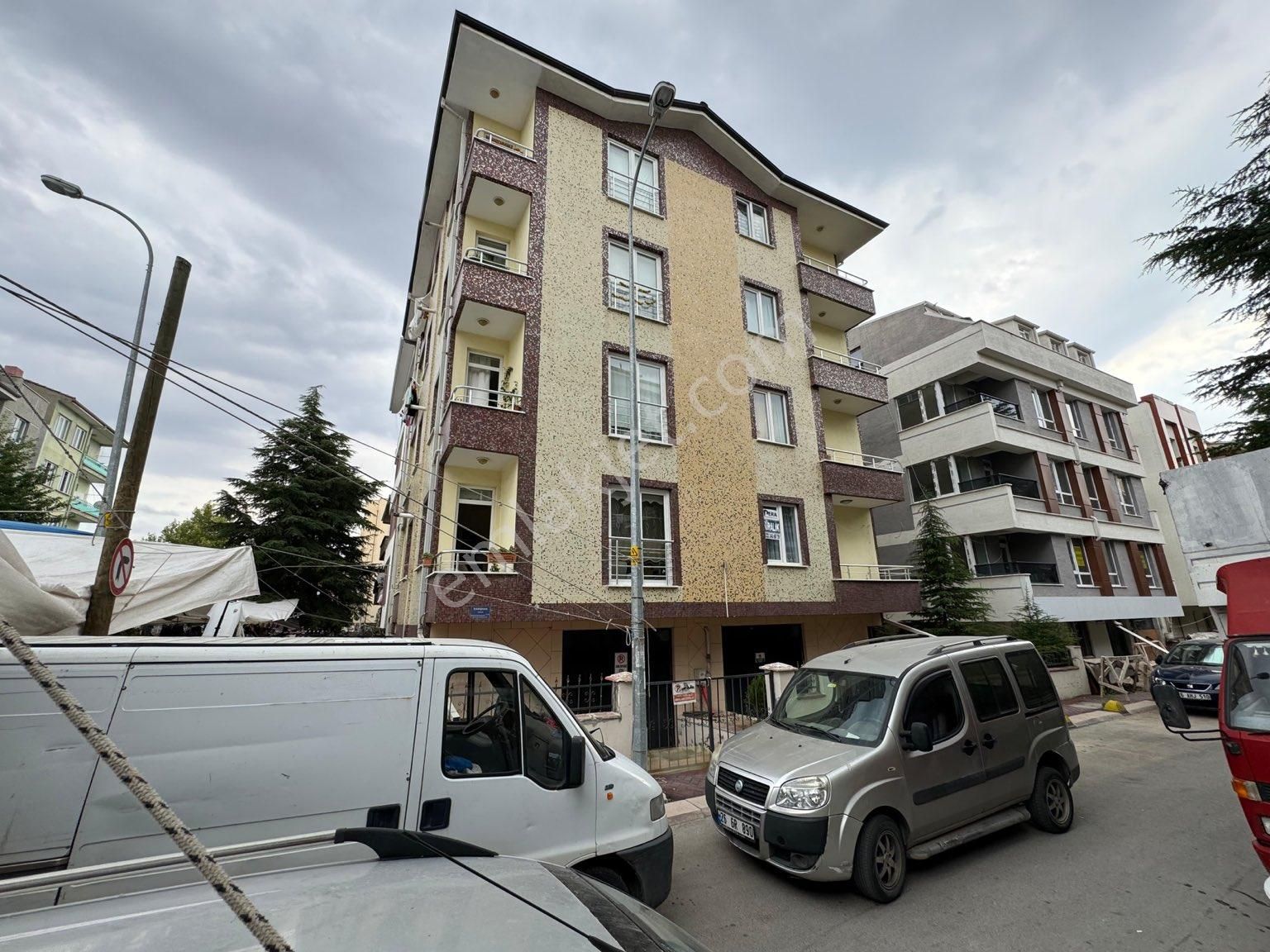 Pera'dan Bahçelievler Mah. Eşyalı 1+1 Kiralık Daire