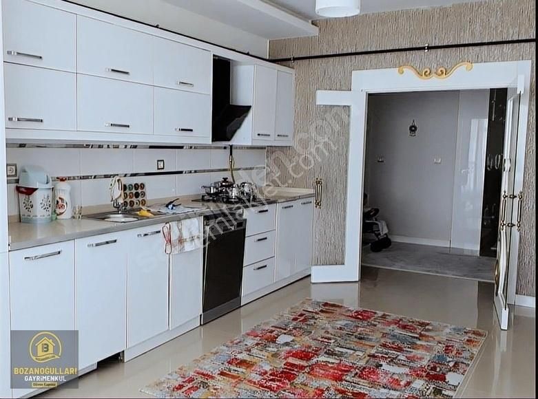 Kayapınar Fırat Satılık Daire Ceylan Karavil avm karşısı Taşkıran 2 sitesi 4+1 Satılık daire