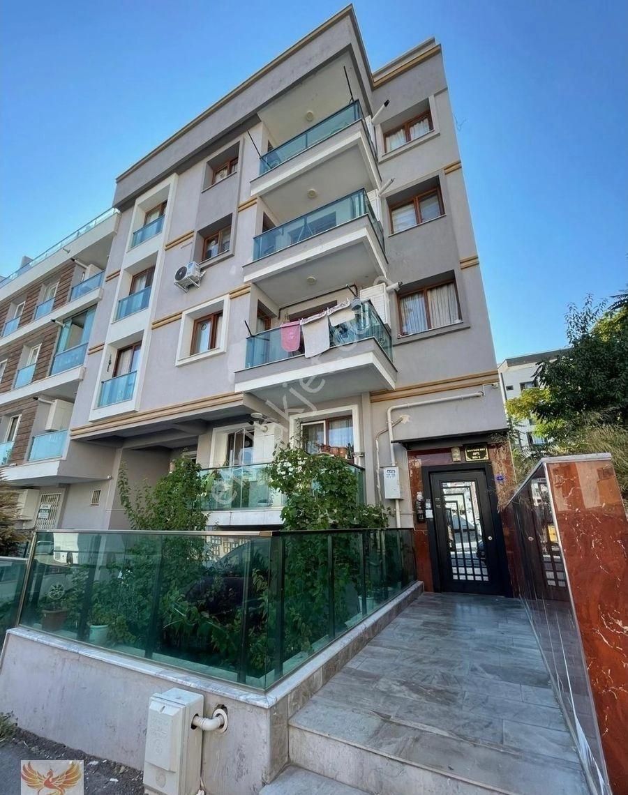 Buca Adatepe Satılık Daire ADATEPE MAHALLESİ'NDE  3+1 140 M2 BAHÇELİ SATILIK DAİRE