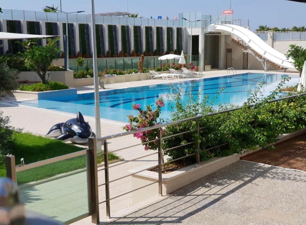 Satılık, Denize Sıfır 1+1 Mobilyalı Rezidans Daire - Konak Seaside Tower - Görsel 7